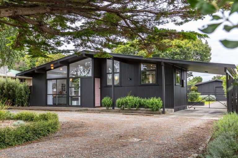 Photo of property in 53 Brandon Street, Featherston, 5710