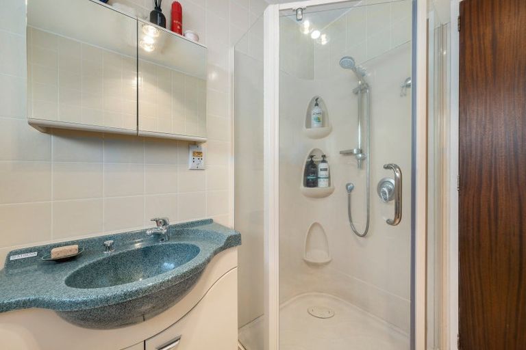 Photo of property in 45 Dunbarton Street, Redwood, Christchurch, 8051