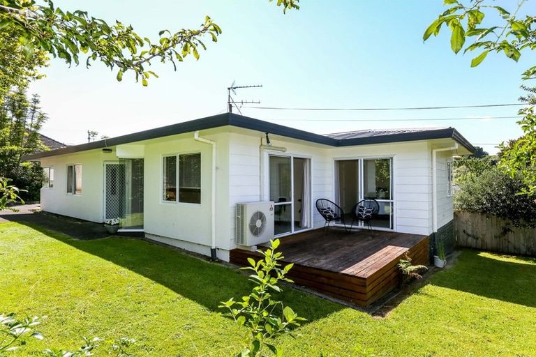 Photo of property in 96a Mangorei Road, Strandon, New Plymouth, 4312