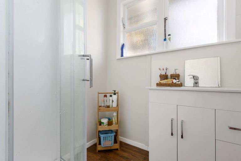 Photo of property in 42 Venables Avenue, Onekawa, Napier, 4110