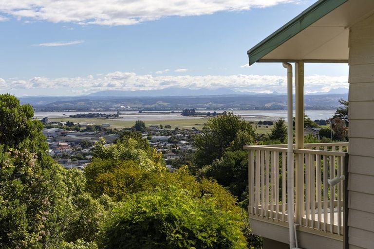 Photo of property in 1/104 Tosswill Road, Tahunanui, Nelson, 7011