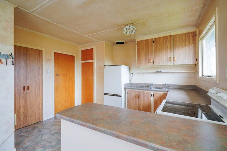 Photo of property in 256 Conyers Street, Strathern, Invercargill, 9812