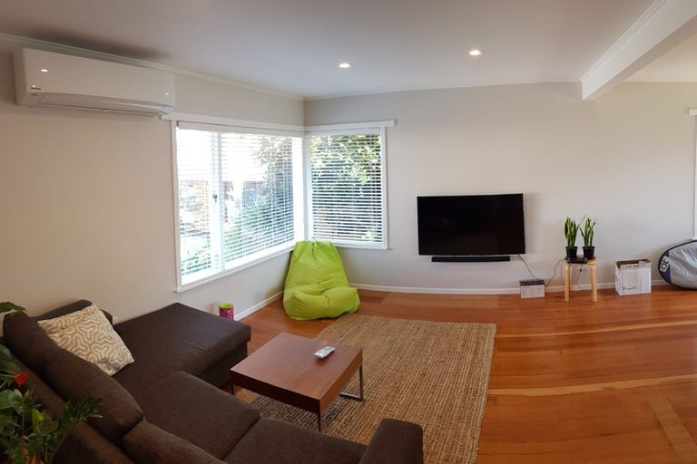 Photo of property in 6a Kelsey Crescent, Hillsborough, Auckland, 1042