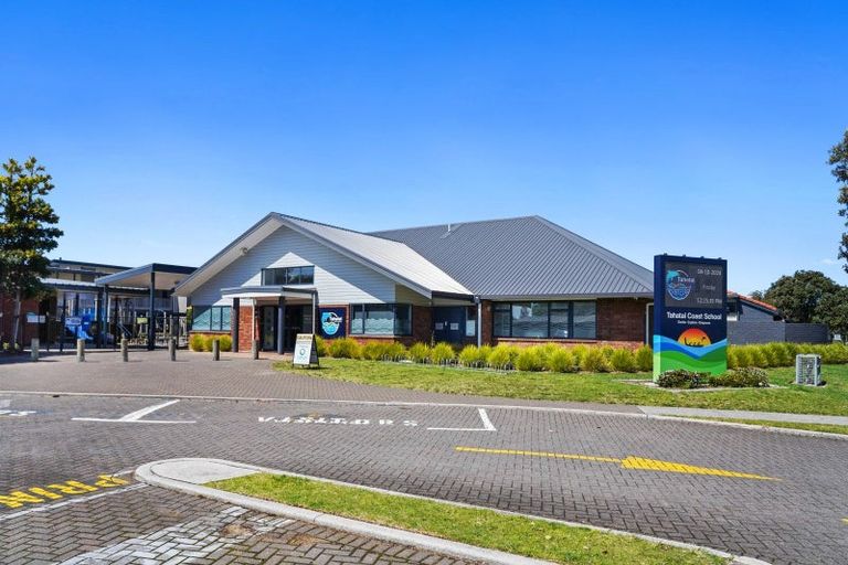 Photo of property in 56 Evans Road, Papamoa Beach, Papamoa, 3118