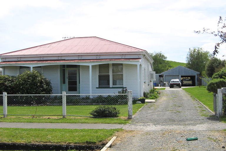 Photo of property in 12 Seddon Street, Cheviot, 7310