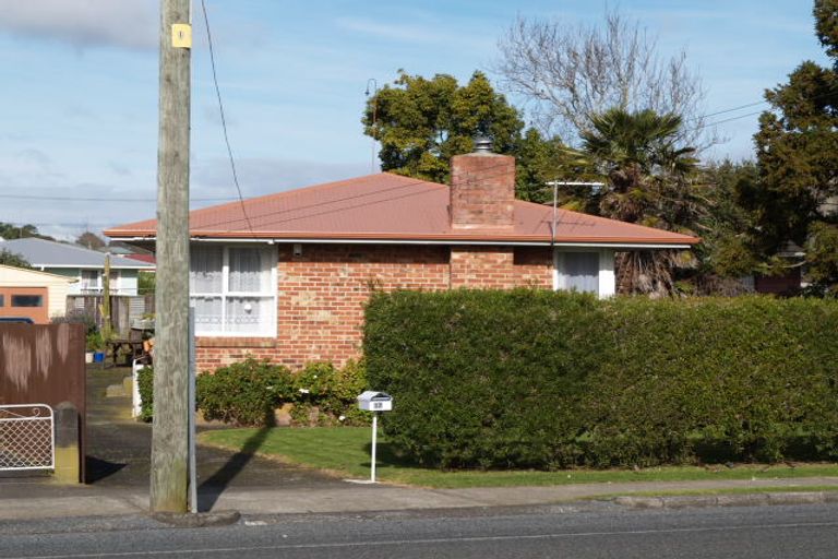 Photo of property in 17 Wakefield Road, Favona, Auckland, 2024