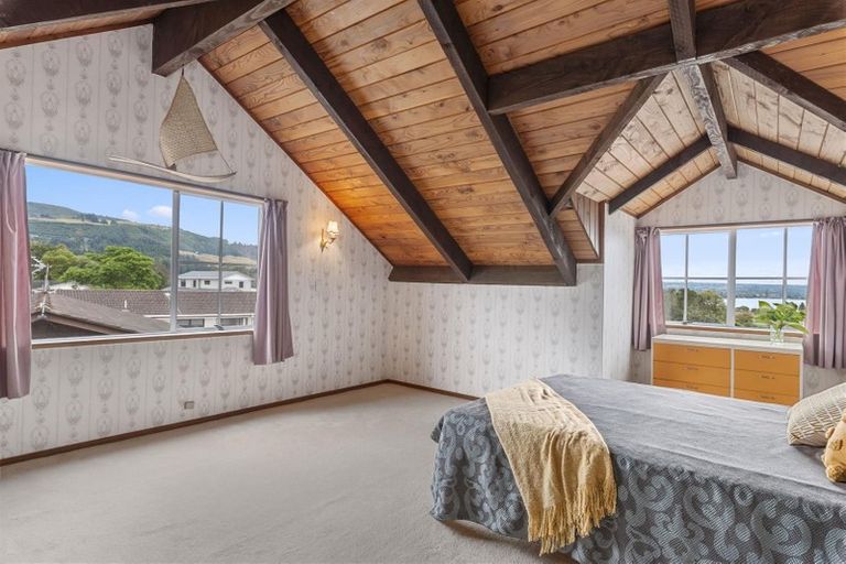 Photo of property in 3 Aries Place, Kawaha Point, Rotorua, 3010