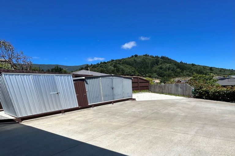 Photo of property in 2 Pukeko Place, Picton, 7220