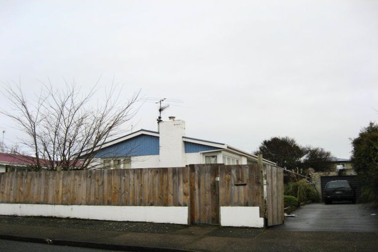 Photo of property in 8 Pine Crescent, Hargest, Invercargill, 9810