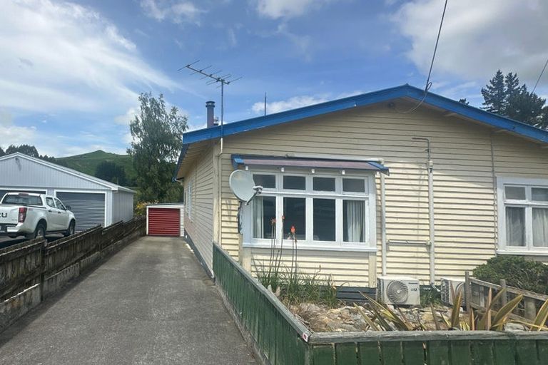 Photo of property in 14 Wren Street, Taihape, 4720