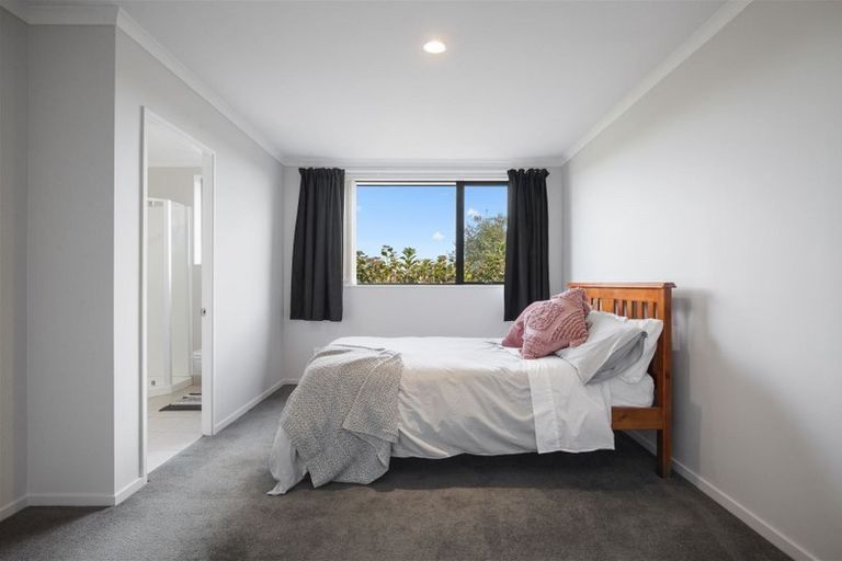 Photo of property in 68 Kaiwaka Road, Waiuku, 2123