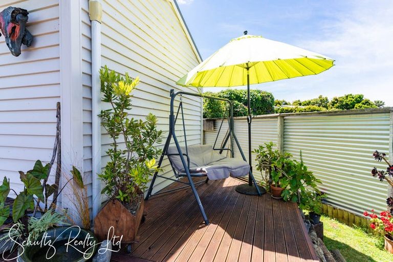 Photo of property in 21 Ngatoto Road, Tinopai, Matakohe, 0593