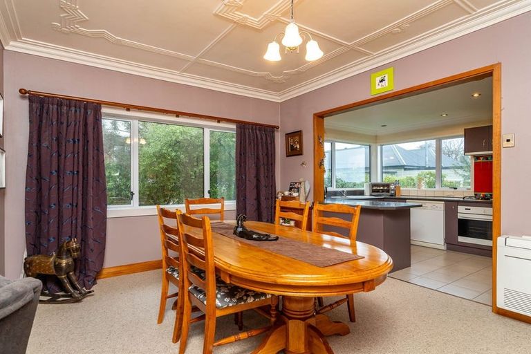 Photo of property in 102 Preston Crescent, Belleknowes, Dunedin, 9011