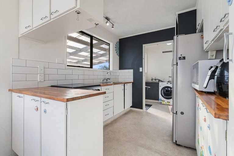 Photo of property in 440 Porchester Road, Randwick Park, Auckland, 2105