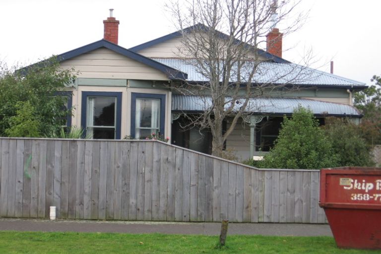 Photo of property in 17 Waldegrave Street, Palmerston North, 4410