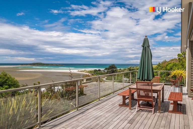 Photo of property in 47 Sheffield Street, Taieri Mouth, Brighton, 9091