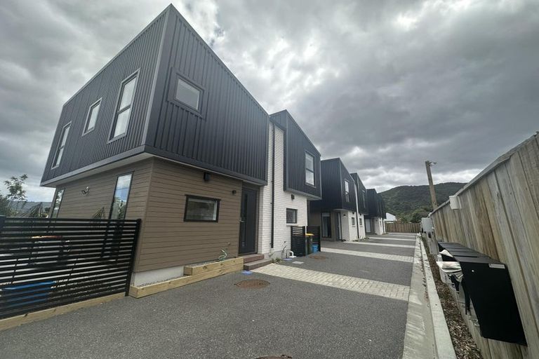 Photo of property in 117b Rata Street, Naenae, Lower Hutt, 5011