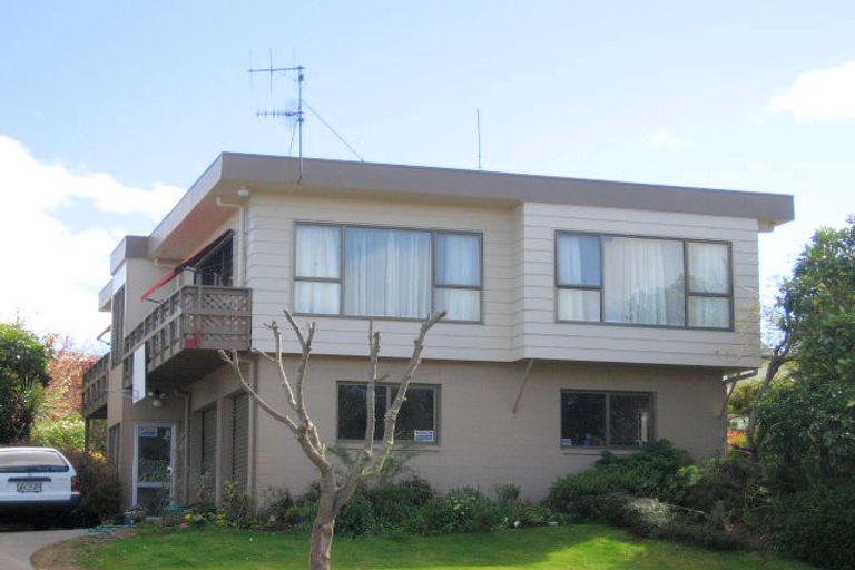 Photo of property in 53 Saint James Street, Richmond Heights, Taupo, 3330