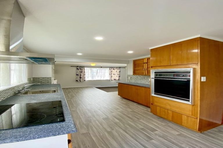 Photo of property in 7 Wilford Street, Wallaceville, Upper Hutt, 5018