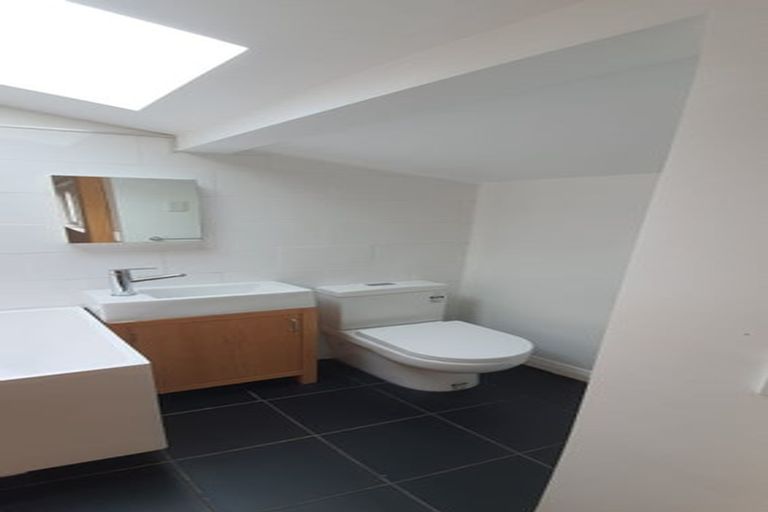 Photo of property in 24 Baden Road, Hataitai, Wellington, 6021