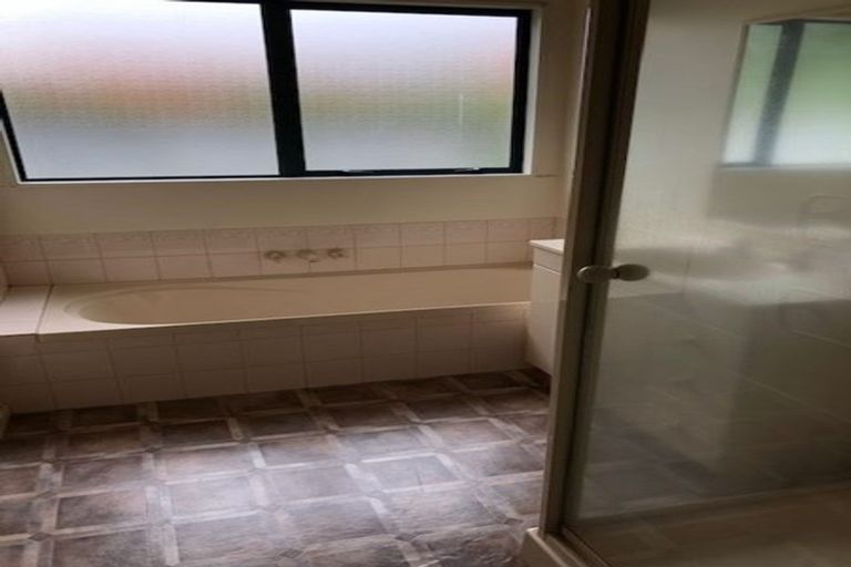 Photo of property in 6 Halcione Close, Flagstaff, Hamilton, 3210