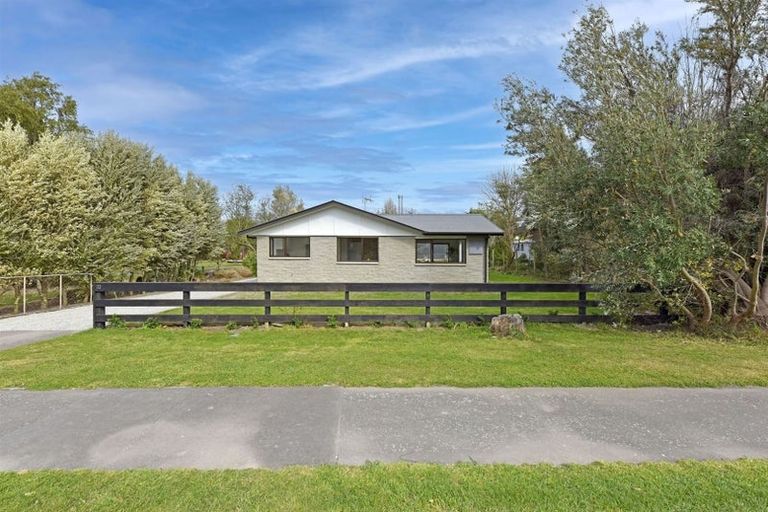 Photo of property in 22 Leithfield Road, Leithfield, Amberley, 7481