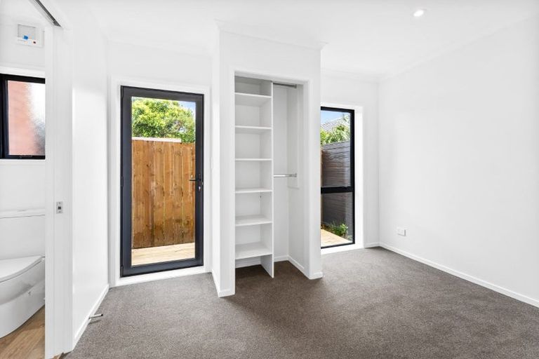 Photo of property in 500a Te Atatu Road, Te Atatu Peninsula, Auckland, 0610