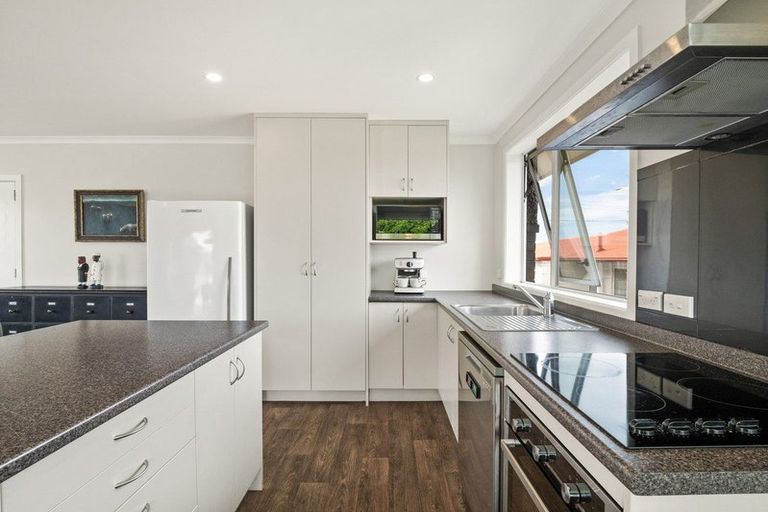 Photo of property in 158 Mornington Road, Kenmure, Dunedin, 9011