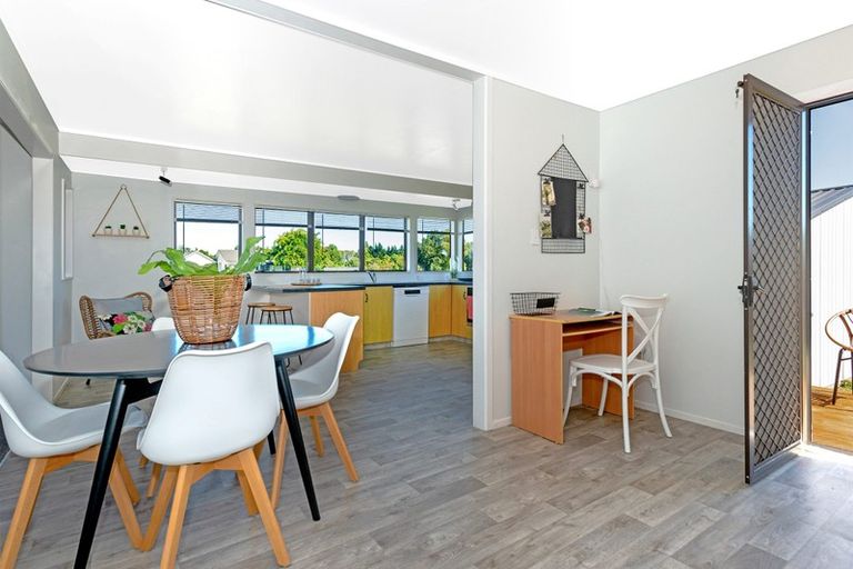 Photo of property in 162 Potae Avenue, Riverdale, Gisborne, 4010