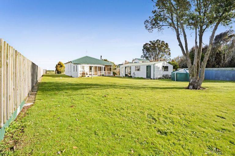 Photo of property in 409 Ohangai Road, Hawera, 4672