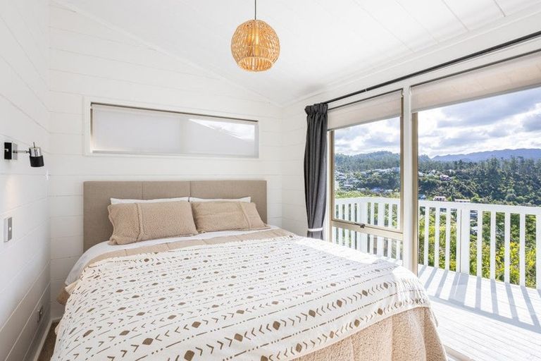 Photo of property in 6 Ridge Road, Tairua, 3508