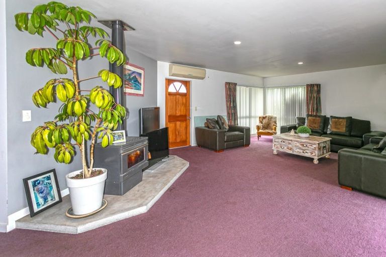 Photo of property in 13 Willow Grove, Tairua, 3508