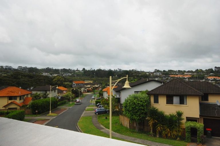 Photo of property in 22 Greenbough Lane, Greenhithe, Auckland, 0632