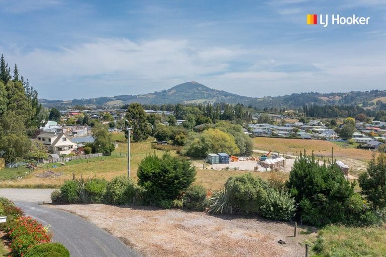Photo of property in 4 Mcmeakin Road, Abbotsford, Dunedin, 9018