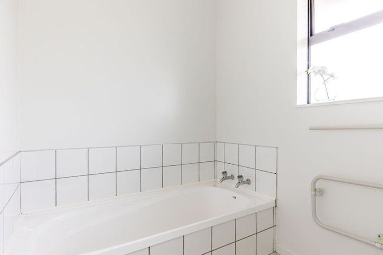 Photo of property in 103 Peel Street, Westport, 7825