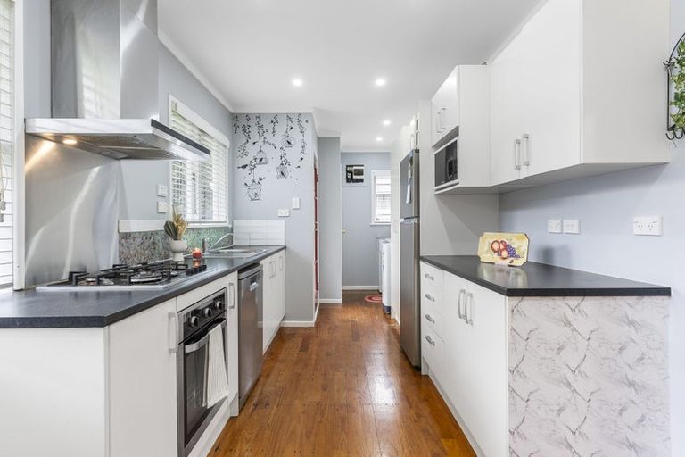 Photo of property in 53 Brennan Place, Opunake, 4616