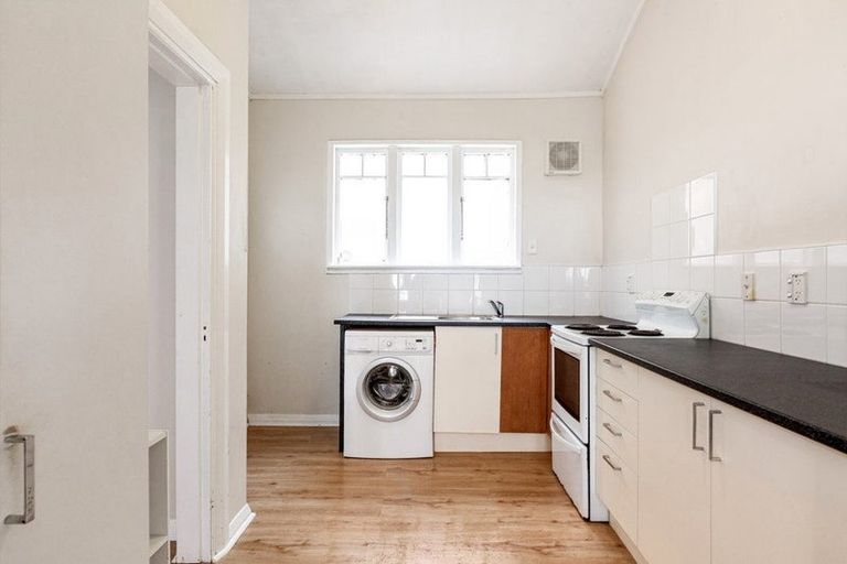 Photo of property in 25 Adams Terrace, Aro Valley, Wellington, 6021