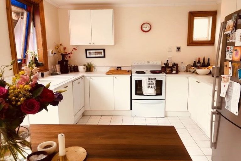 Photo of property in 74 Ellice Street, Mount Victoria, Wellington, 6011