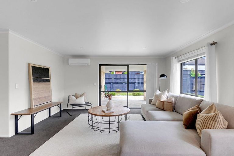 Photo of property in 266 Dixon Road, Fitzroy, Hamilton, 3206