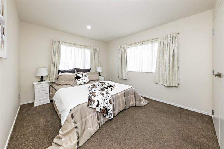 Photo of property in 382 Ormiston Road, Flat Bush, Auckland, 2019
