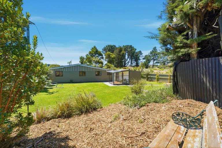 Photo of property in 4 Achilles Parade, The Pines Beach, 7630