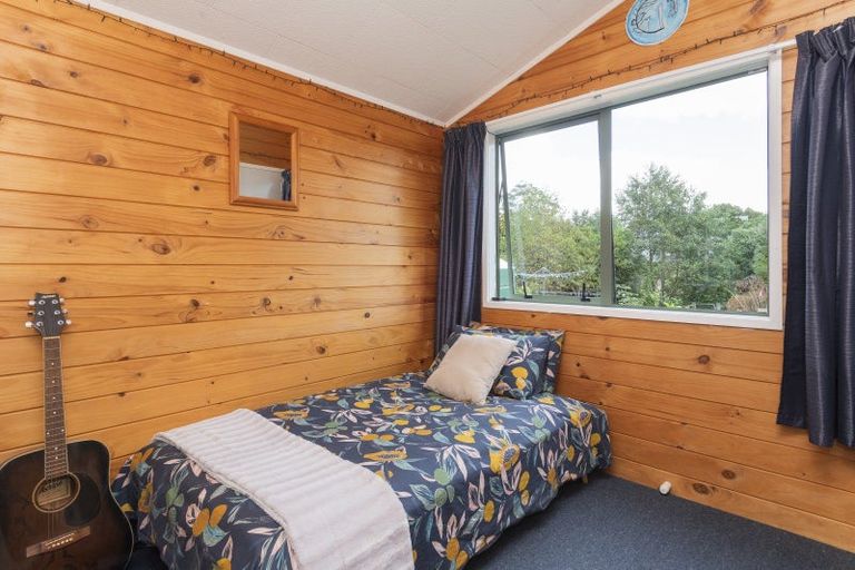 Photo of property in 10 Kirk Street, Matawai, 4075