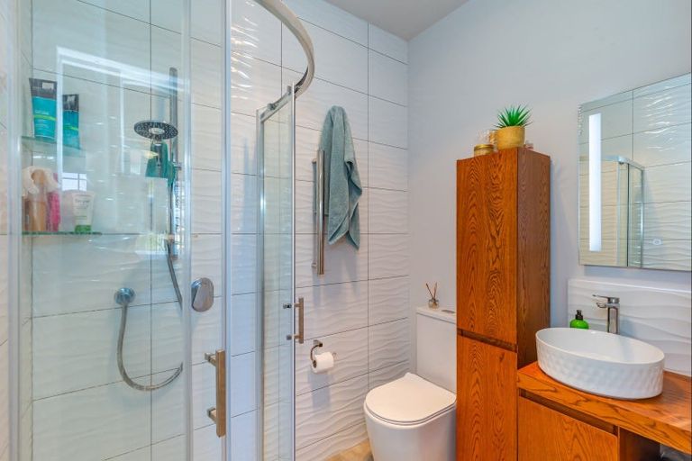 Photo of property in 9 Manchester Street, Levin, 5510