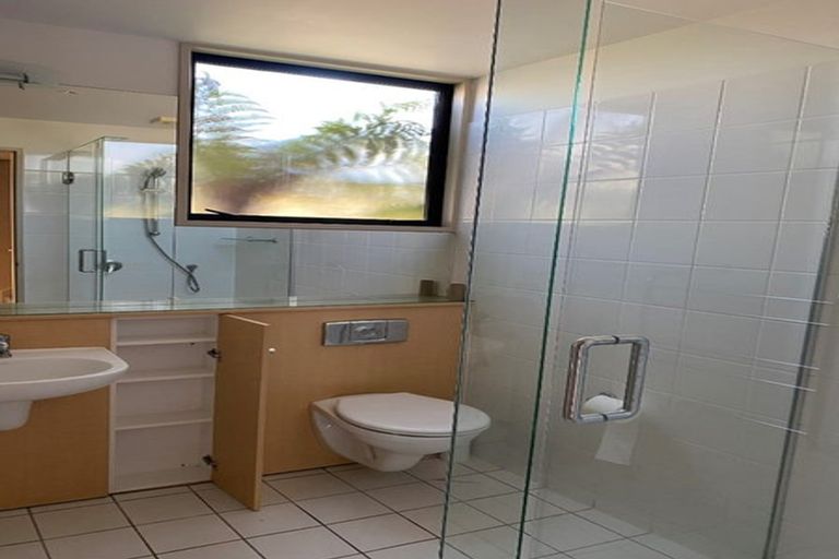 Photo of property in 4 Kahikatea Lane, Riccarton, Christchurch, 8011