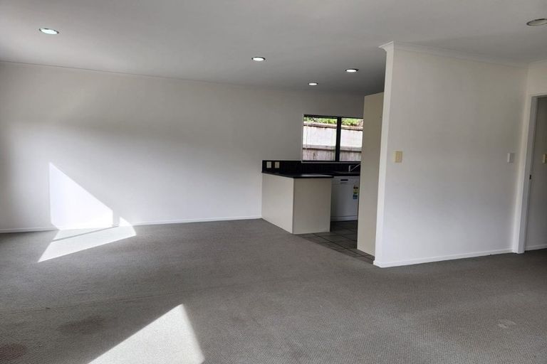 Photo of property in 26 Puriri Street, Helensville, 0800