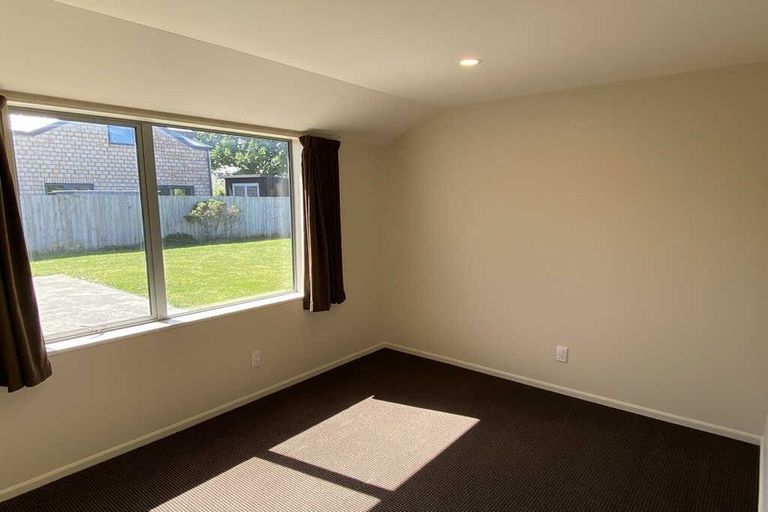 Photo of property in 6 Cunneen Place, Aidanfield, Christchurch, 8025