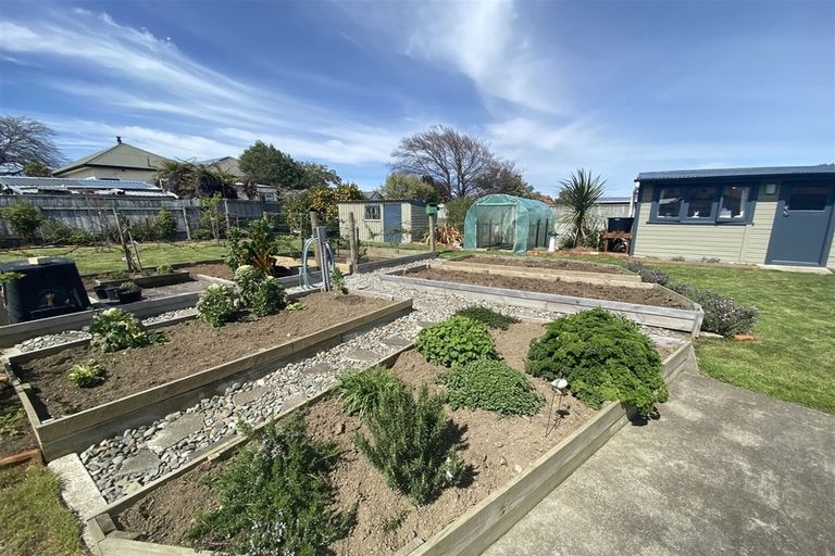 Photo of property in 42 Thyra Street, Dannevirke, 4930