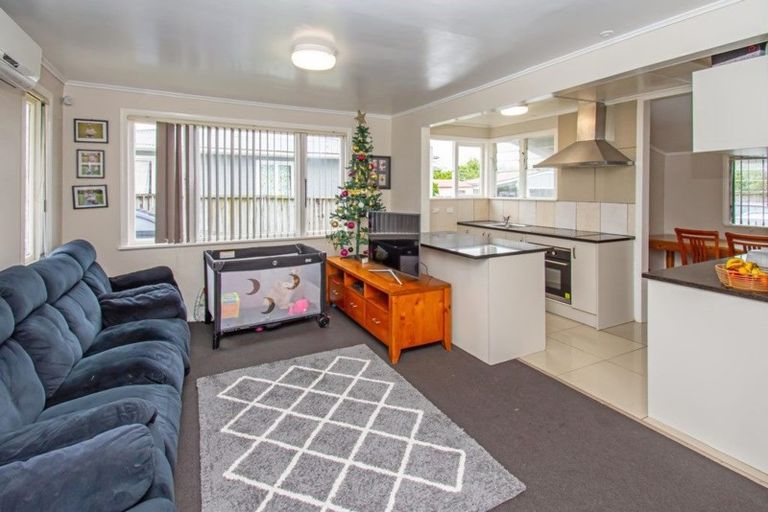 Photo of property in 1/8 Cornwall Road, Mangere, Auckland, 2022