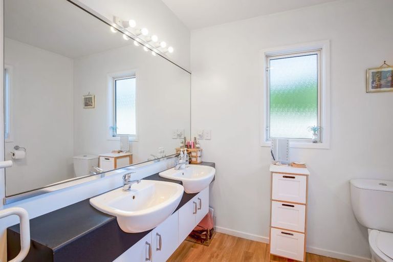 Photo of property in 30 Fairhurst Place, Rolleston, 7614