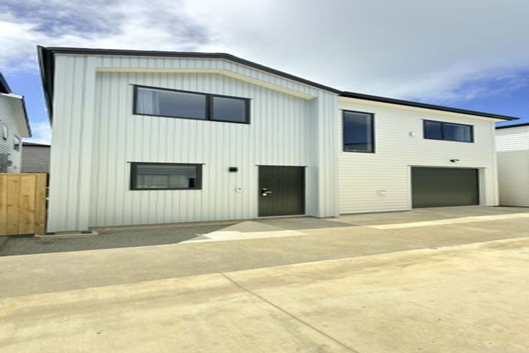 Photo of property in 9d Mander Place, Bucklands Beach, Auckland, 2012